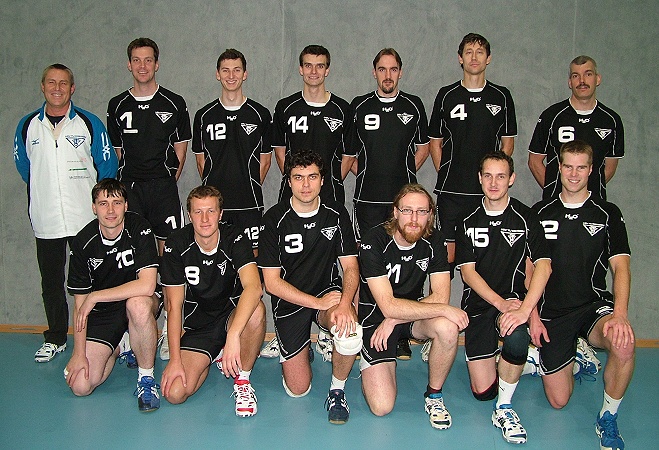 volejbalove druzstvo TU Dresden 2008-2009.jpg